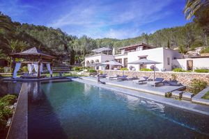 Image post by @christiesrealestate on Instagram