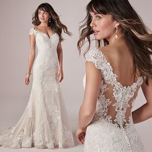 Image post by @maggiesotterodesigns on Instagram