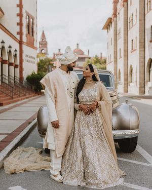Image post by @thismodernlovephoto on Instagram