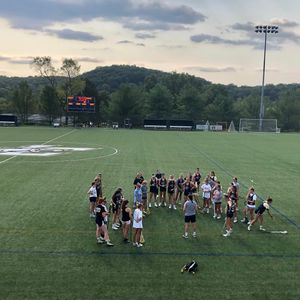 Image post by @juniatawlax on Instagram