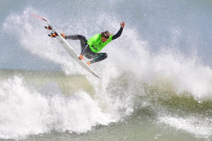 Image post by @wsl.qs on Instagram