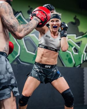 Image post by @ufcfra on Instagram