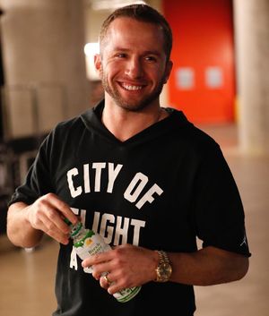 Image post by @jjbarea11 on Instagram