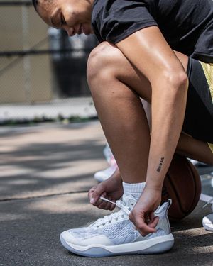 Image post by @moolahkicks on Instagram