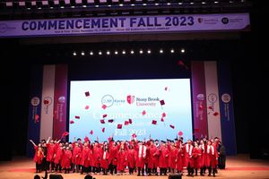 Image post by @stonybrooku on Instagram