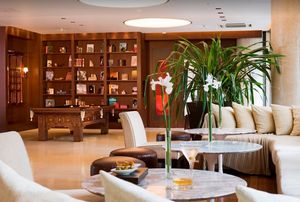 Image post by @hotelmadero on Instagram
