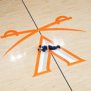 Image post by @uva on Instagram