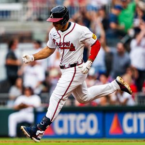 Image post by @losbravos on Instagram
