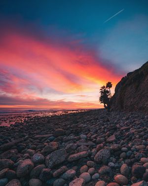 Image post by @ryxnlevy on Instagram