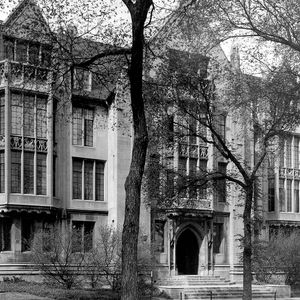 Image post by @uchicago on Instagram