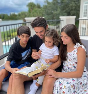 Image post by @kaka on Instagram