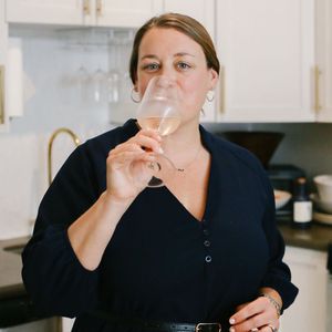 Image post by @unefemmewines on Instagram