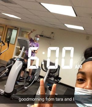 Image post by @larochewlax on Instagram