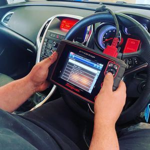 Image post by @snapon_official on Instagram