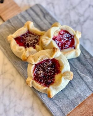 Image post by @SweetLaLascookies on Facebook
