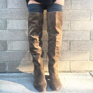 Image post by @shopoutoftown on Instagram