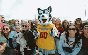 Image post by @bloomsburgu on Instagram