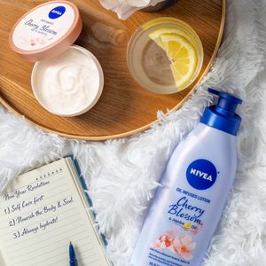 Image post by @niveausa on Instagram