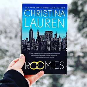 Image post by @gallerybooks on Instagram