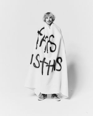 Image post by @grouplove on Instagram