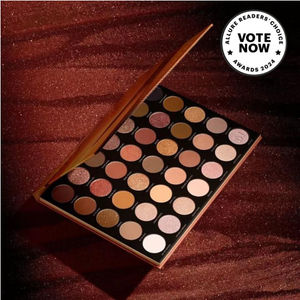 Image post by @morphebrushes on Instagram
