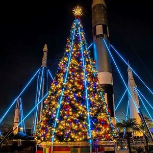 Image post by @nasaartemis on Instagram