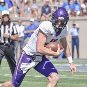 Image post by @uniathletics on Instagram