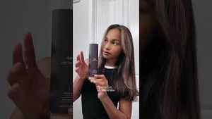 Video post by @Liza Otovo on YouTube