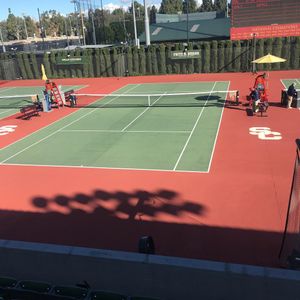 Image post by @uscmenstennis on Instagram