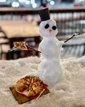 Image post by @parryspizza on Instagram