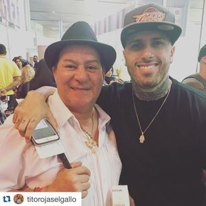 Image post by @nickyjam on Instagram