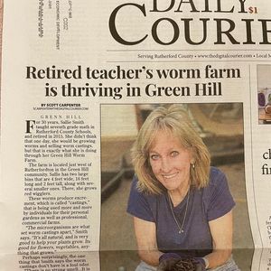 Image post by @GreenhillWormFarm on Facebook