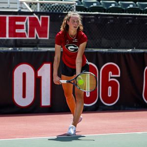 Image post by @ugawomenstennis on Instagram