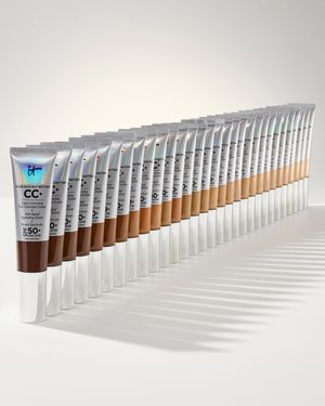 Image post by @itcosmetics on Instagram
