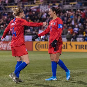 Image post by @carlilloyd on Instagram