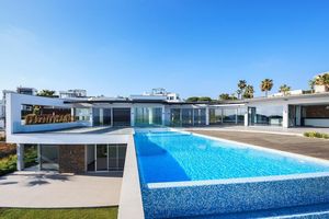 Image post by @christiesrealestate on Instagram