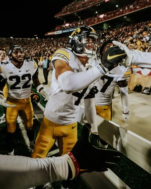 Image post by @hawkeyefootball on Instagram