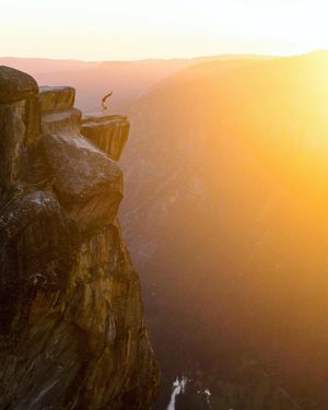 Image post by @discovery on Instagram