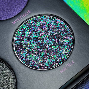 Image post by @morphebrushes on Instagram