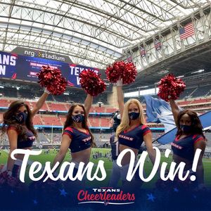 Image post by @texanscheerleaders on Instagram