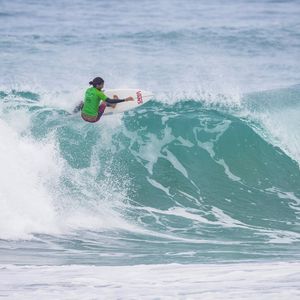 Image post by @wsl.qs on Instagram