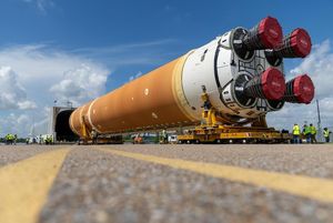 Image post by @nasaartemis on Instagram