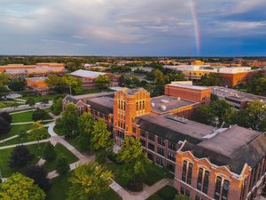 Image post by @cmuniversity on Instagram