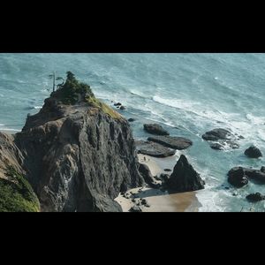 Image post by @lostfoxcreative on Instagram
