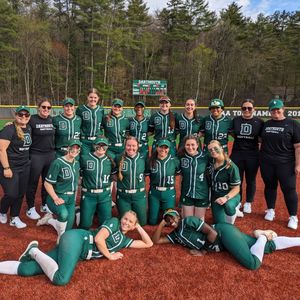 Image post by @dartmouthsoftball on Instagram