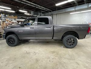 Image post by @tricktrucks1 on Instagram