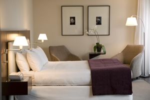 Image post by @hotelmadero on Instagram