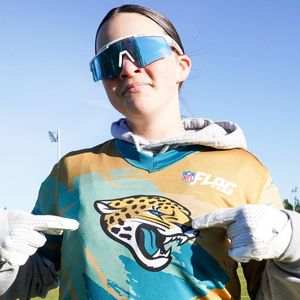 Image post by @nflflag on Instagram