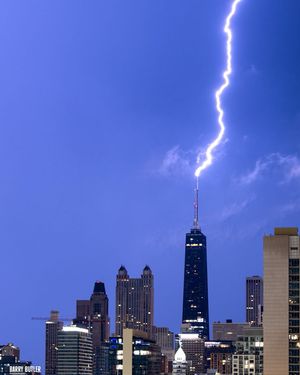 Image post by @360chicago on Instagram