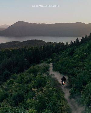 Image post by @foxmoto on Instagram
